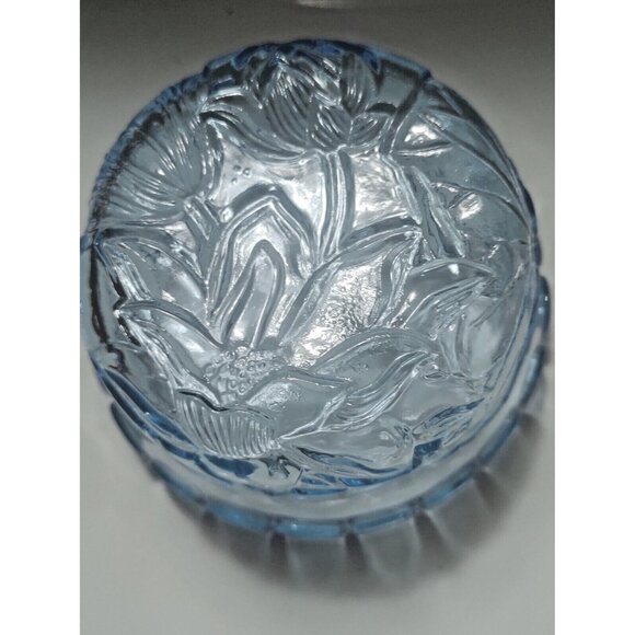 Vintage KIG Blue Glass Lidded Candy Jar Floral Lid Design 4" Tall x 4 1/2" dia. - Picture 6 of 8